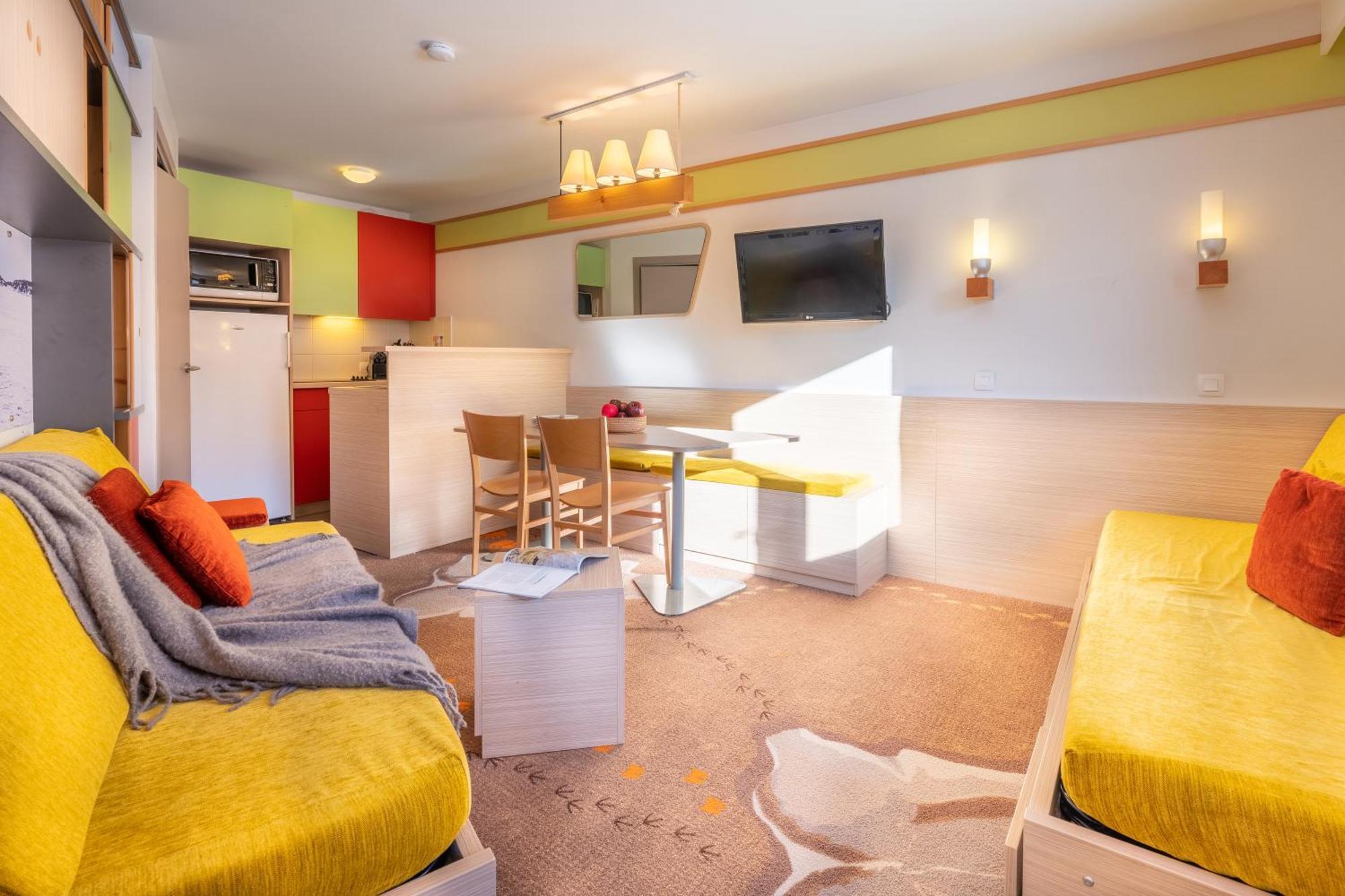 Pierre & Electra Aparthotel